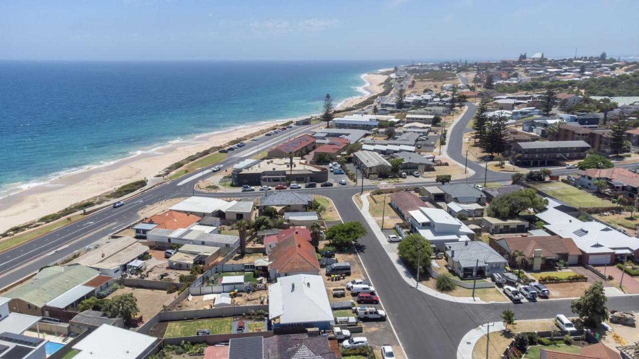 Beach Shack Bunbury Exterior photo