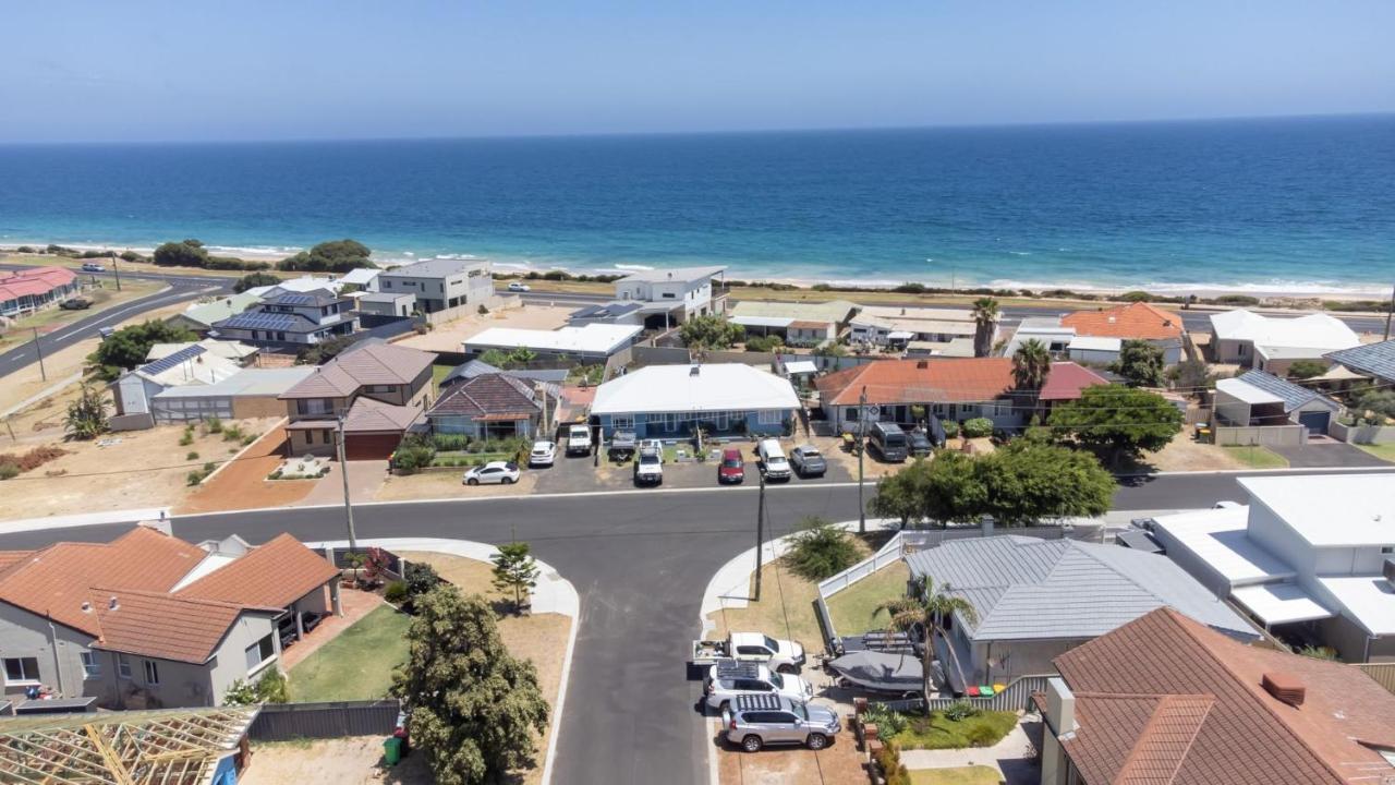 Beach Shack Bunbury Exterior photo